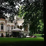 Palace And Park Complex Paszkówka