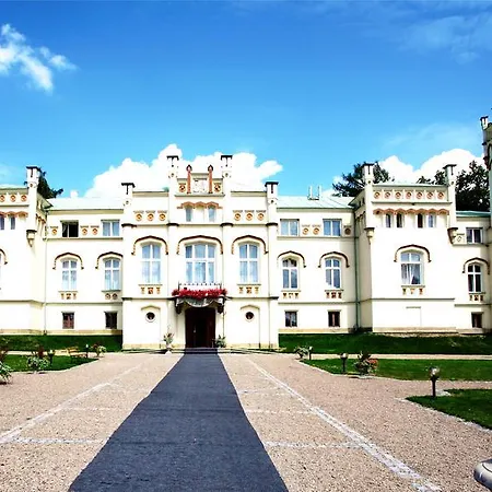 Palace And Park Complex Hotel 4*