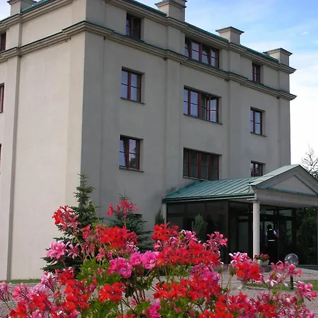 Hotel Palace And Park Complex 4*