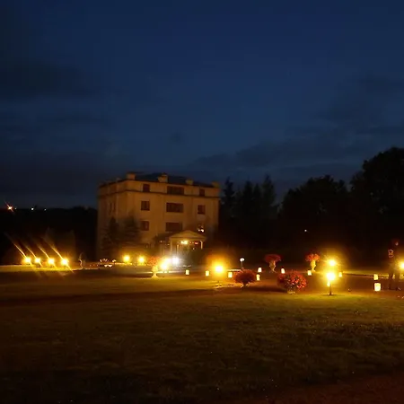 Hotel Palace And Park Complex Paszkówka