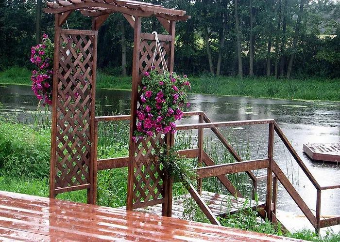 Palace And Park Complex 4* Пашкувка