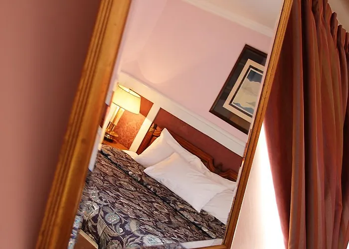 Palace And Park Complex 4* Пашкувка